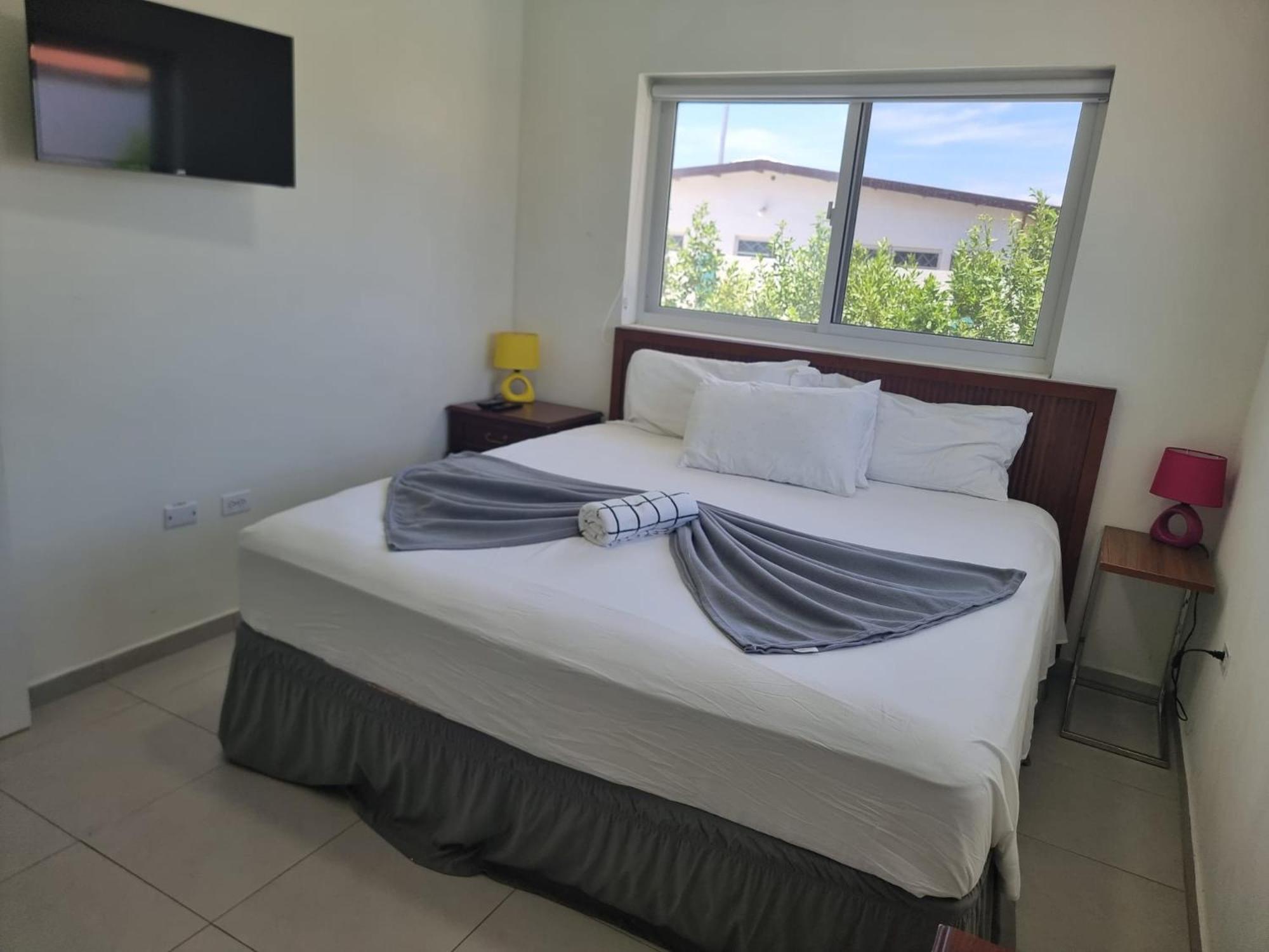 Ocean Breeze Apartments In Aruba Oranjestad Kültér fotó